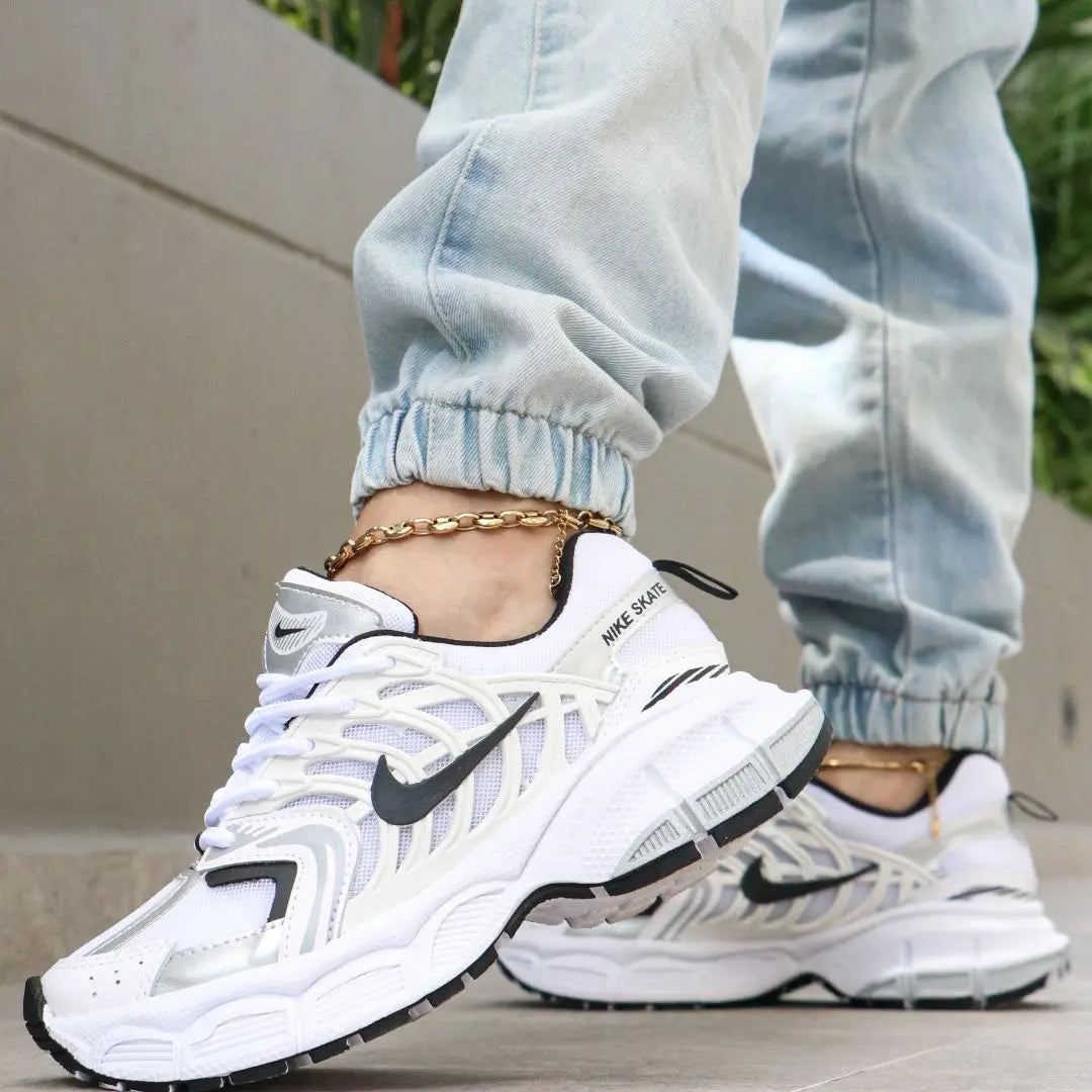 AN12 SKATE