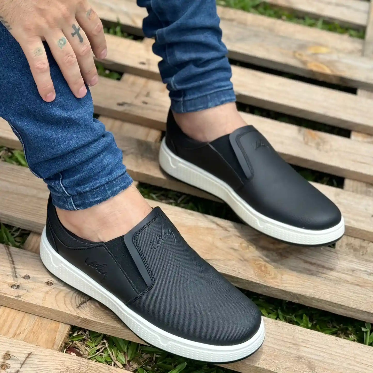 Mocasín Ultraliviano Vélez - Envío Gratis En Caja
